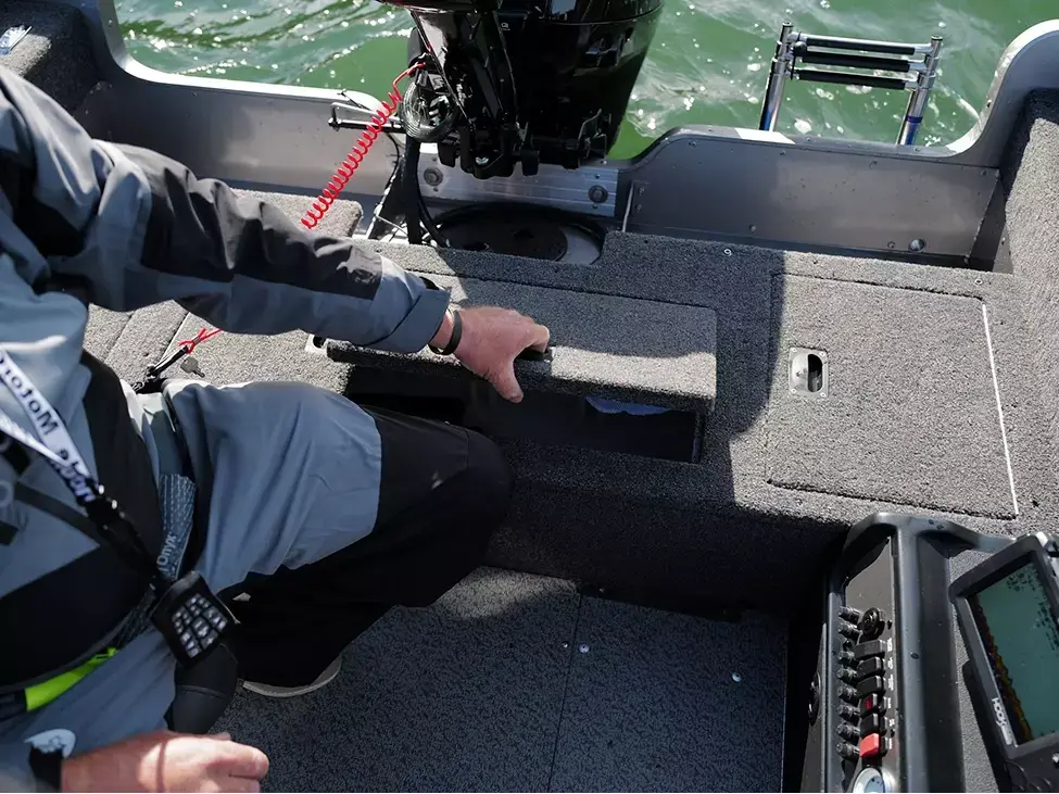 2025 Lund 1775 Pro Guide Tiller