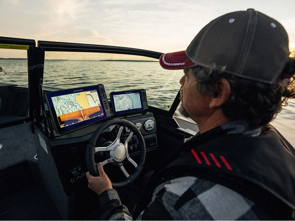 2025 Lund 2075 Tyee 2075 Tyee Sport alt