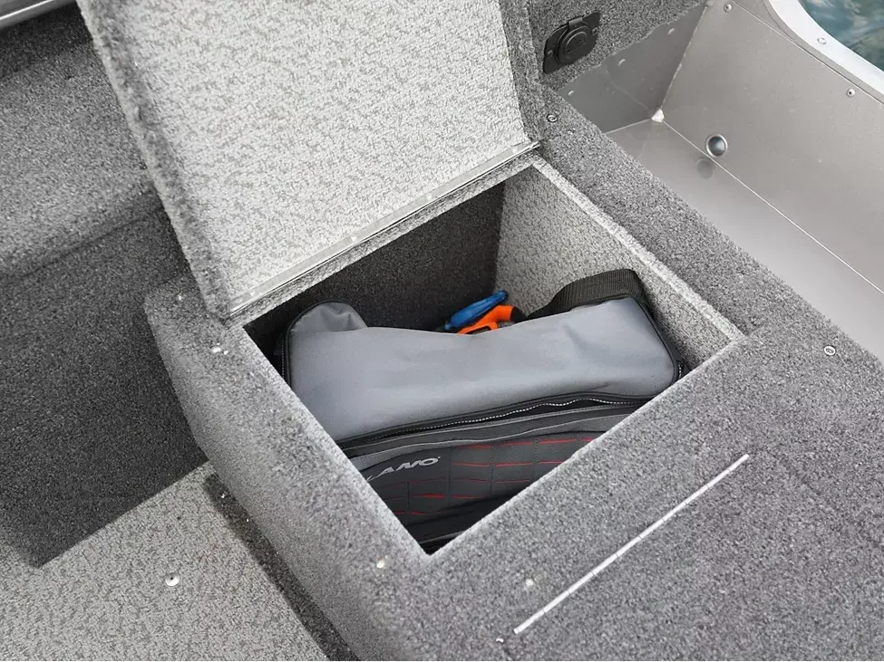 2025 Lund 1775 Pro Guide Tiller