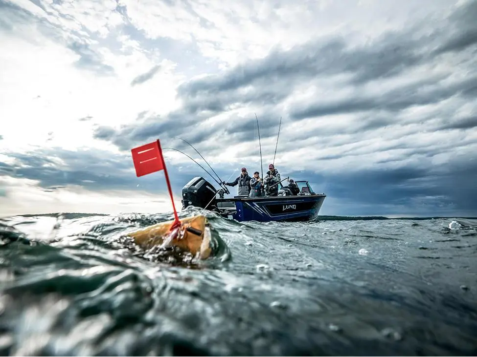 2025 Lund 2275 Baron Sport