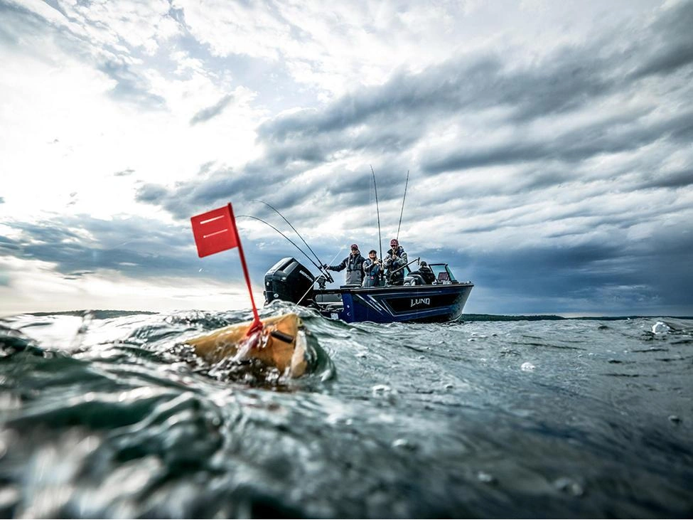 Lund 2275 Baron 2275 Baron Sport 2025 alt