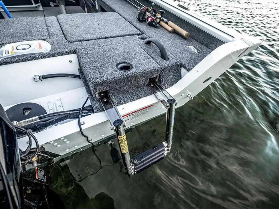 2025 Lund 1775 Impact XS Sport