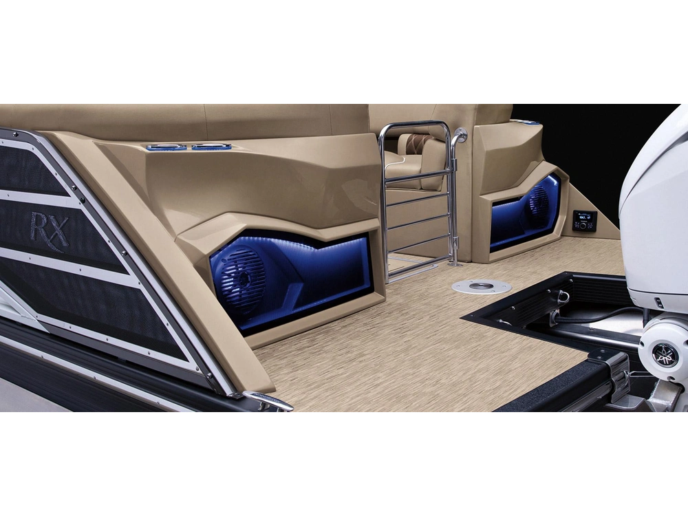 Bennington Marine RX Sport Line 23 RX Fastback Quad Bench 2025 alt