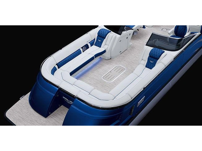 Bennington Marine QX Line 23 QX Fastback Quad Bench 2025 alt