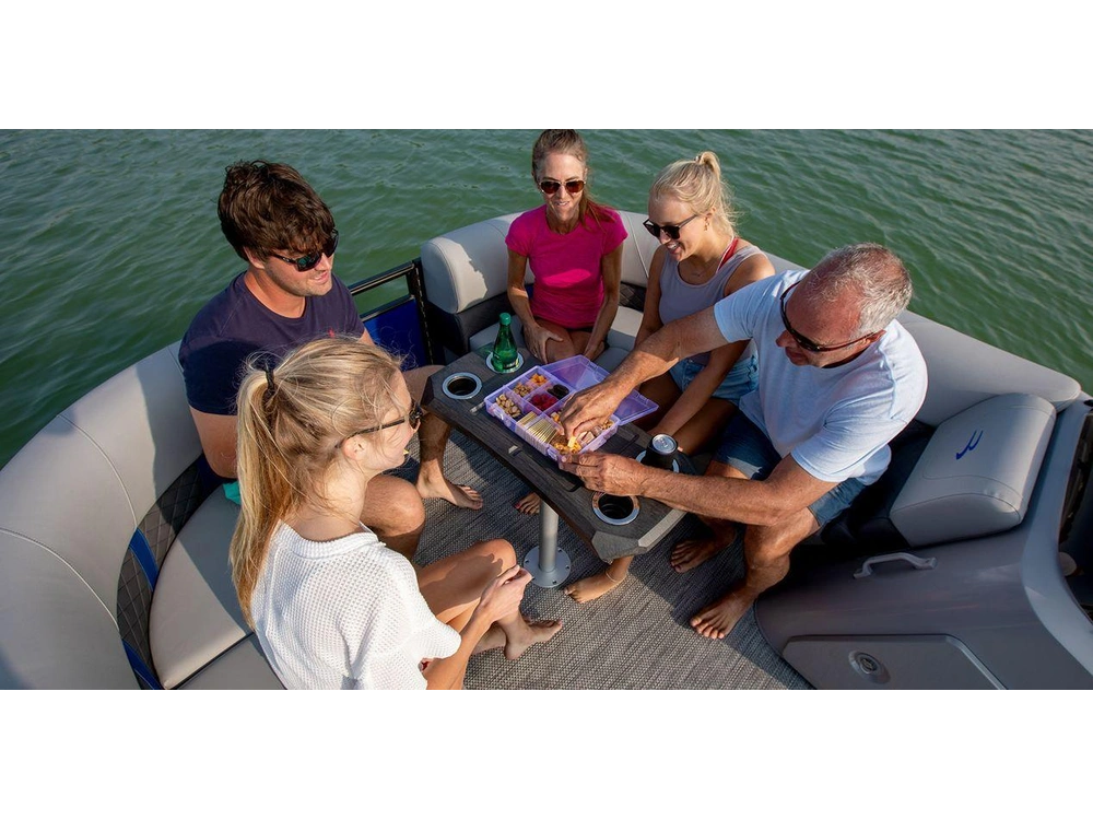 Bennington Marine SX Line 20 SX Stern Radius Quad Bench 2025 alt