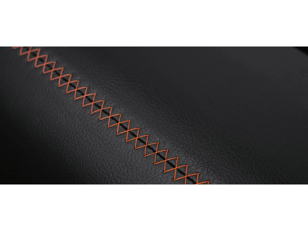 Bennington Marine R Line 23 R Quad Bench 2025 alt