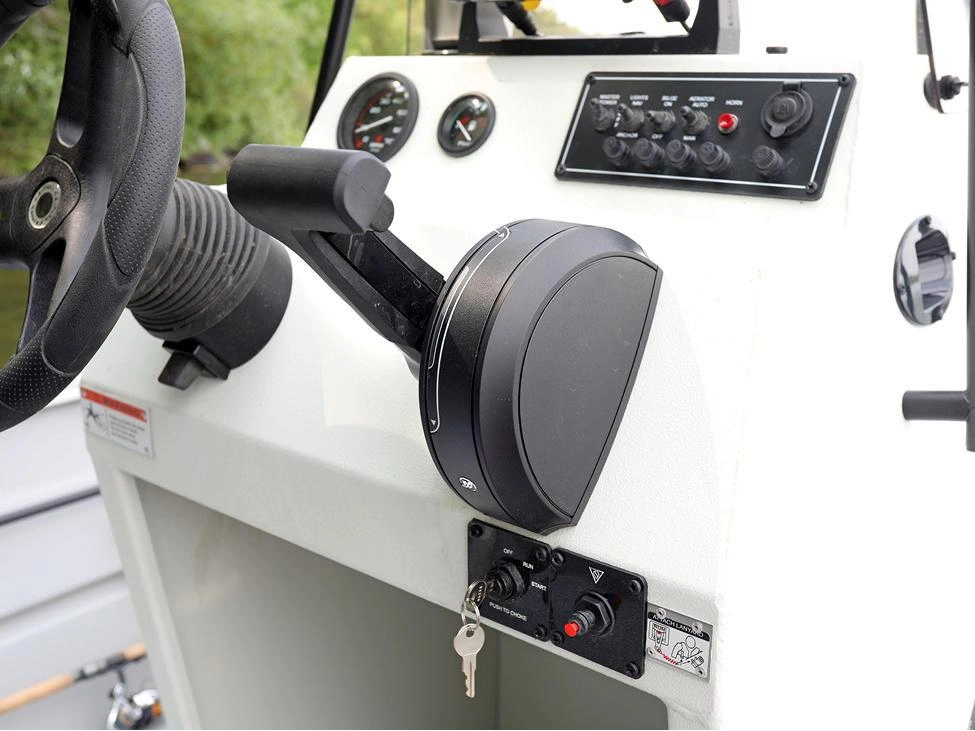 2025 Lund 2070 Predator 2070 Predator SS alt