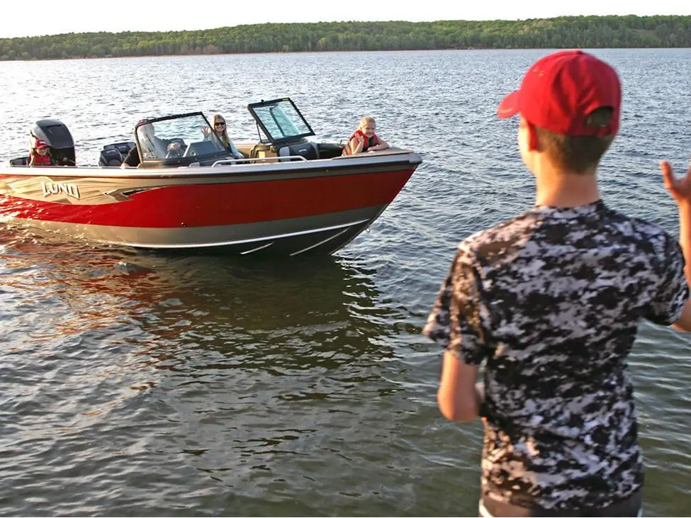 Lund 2275 Baron Sport 2025