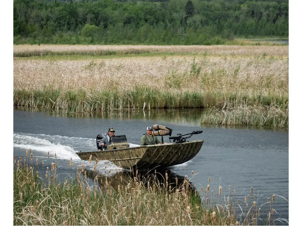 Lund 2070 Predator CC 2025