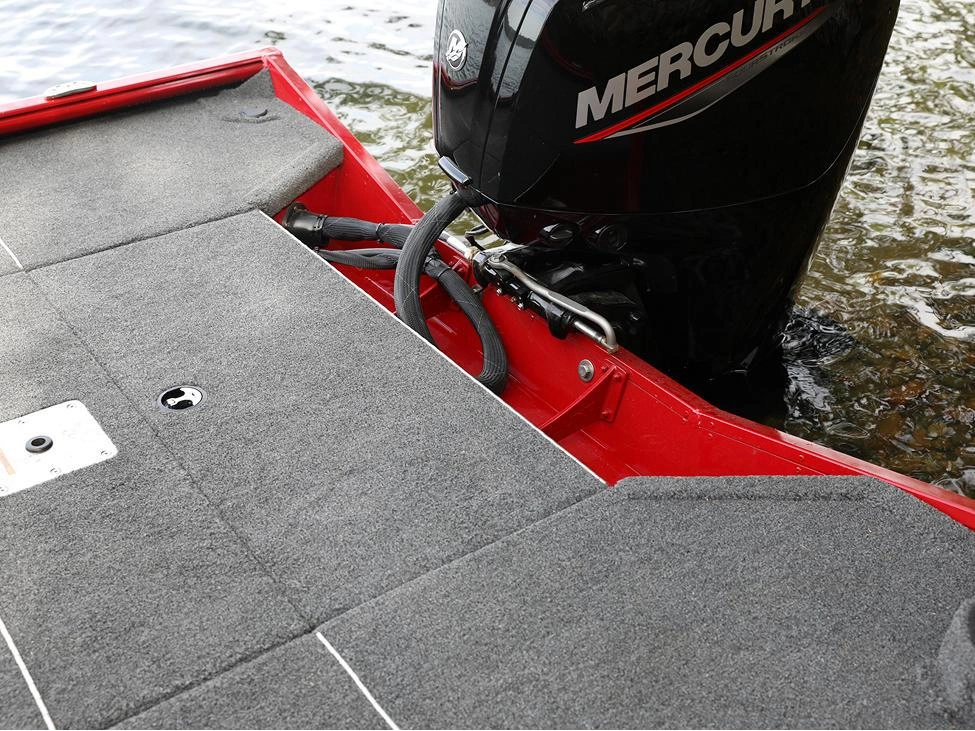 2025 Lund 1775 Renegade 1775 Renegade SS alt