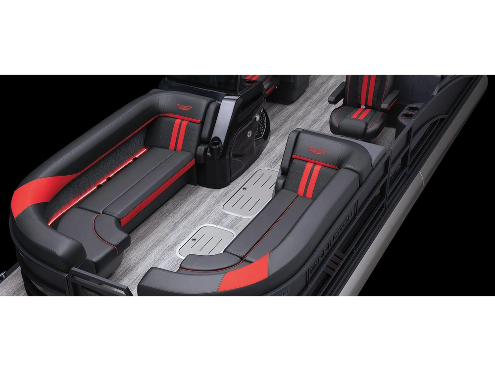 Bennington Marine M Line 22 M Fastback Quad Bench 2025 alt