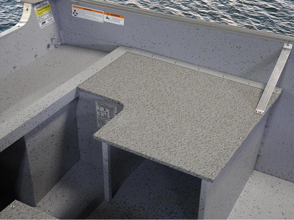 2025 Lund SSV-18 SSV-18 Tiller alt