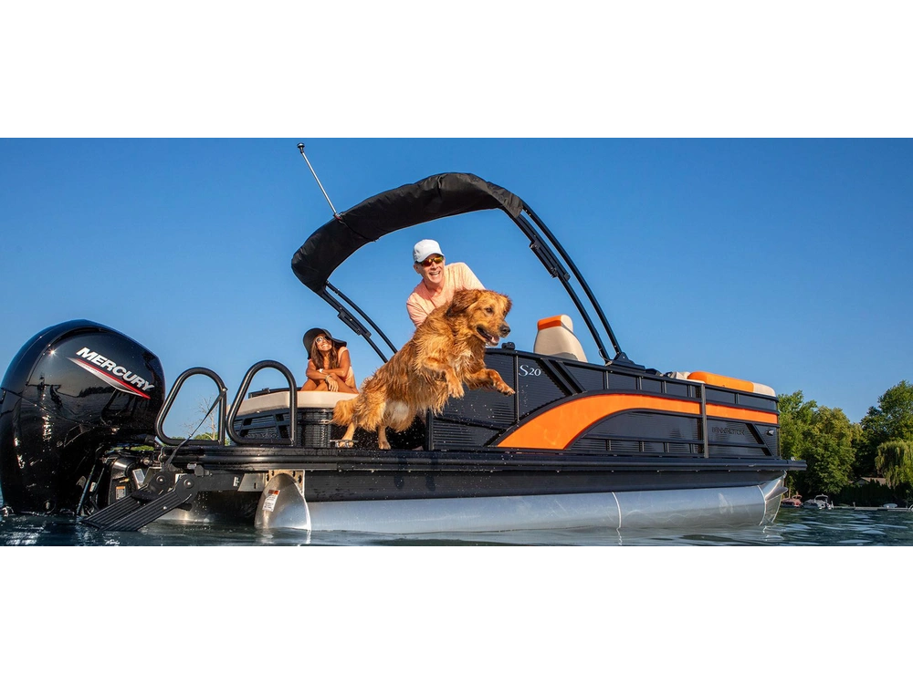 Bennington Marine S Line 20 S Stern Radius Quad Bench 2025 alt