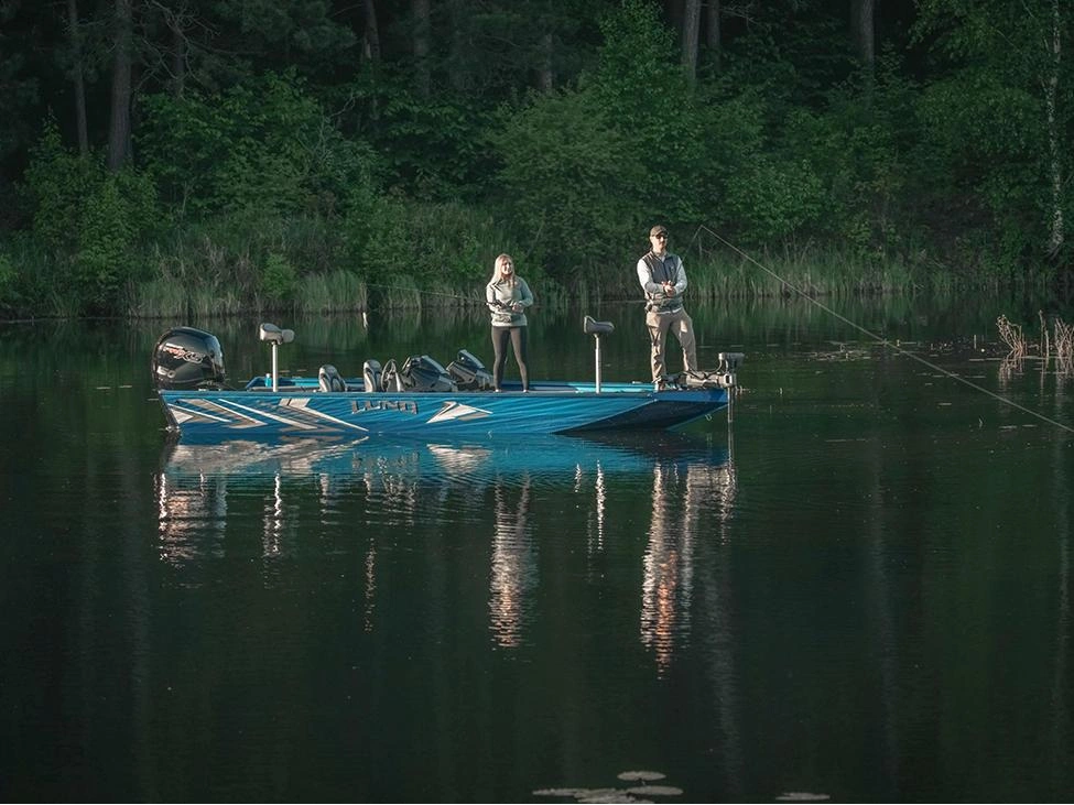 2025 Lund 1975 Renegade 1975 Renegade SS alt