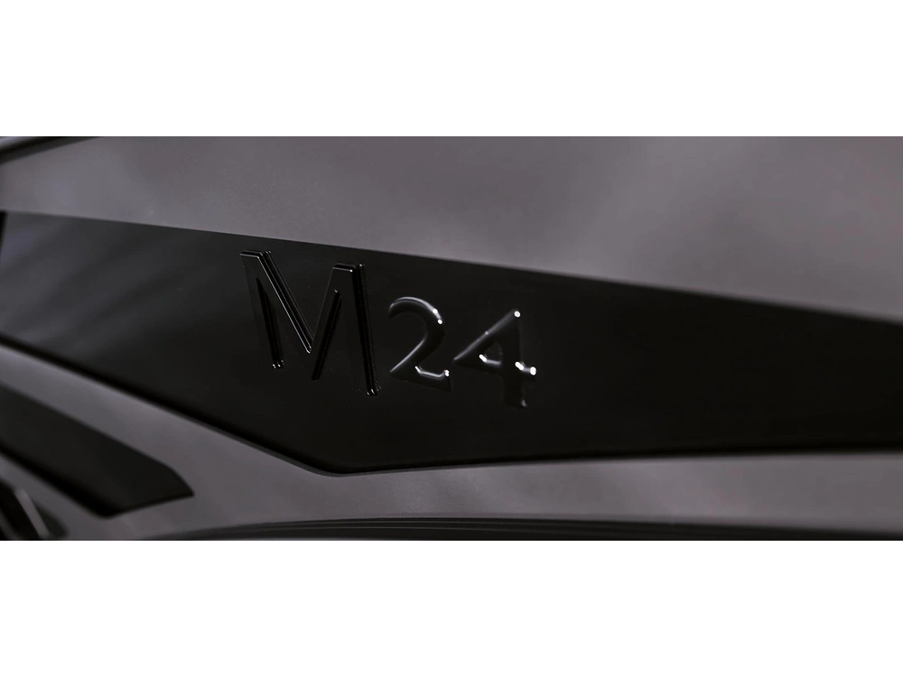 Bennington Marine M Line 22 M Fastback Quad Bench 2025 alt