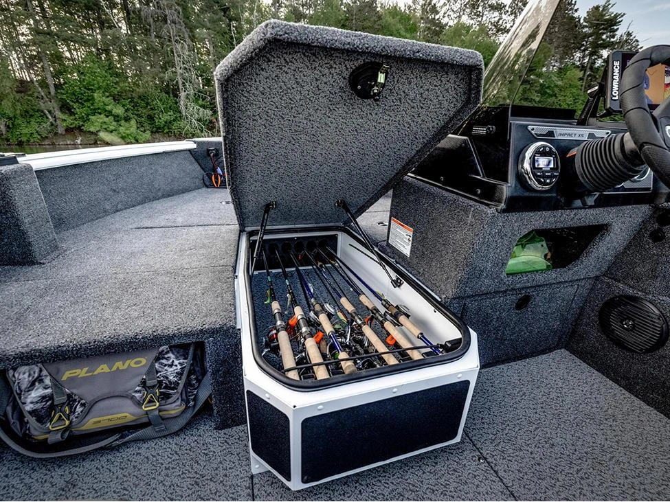 2025 Lund 1775 Impact XS 1775 Impact XS SS alt