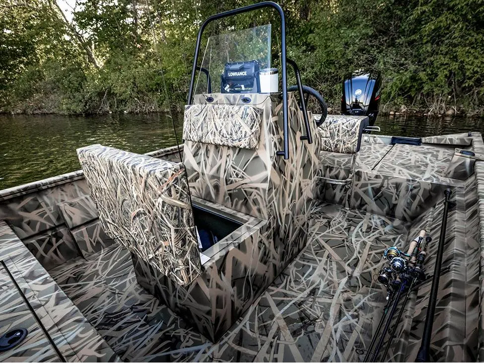 2025 Lund 1870 Predator SS