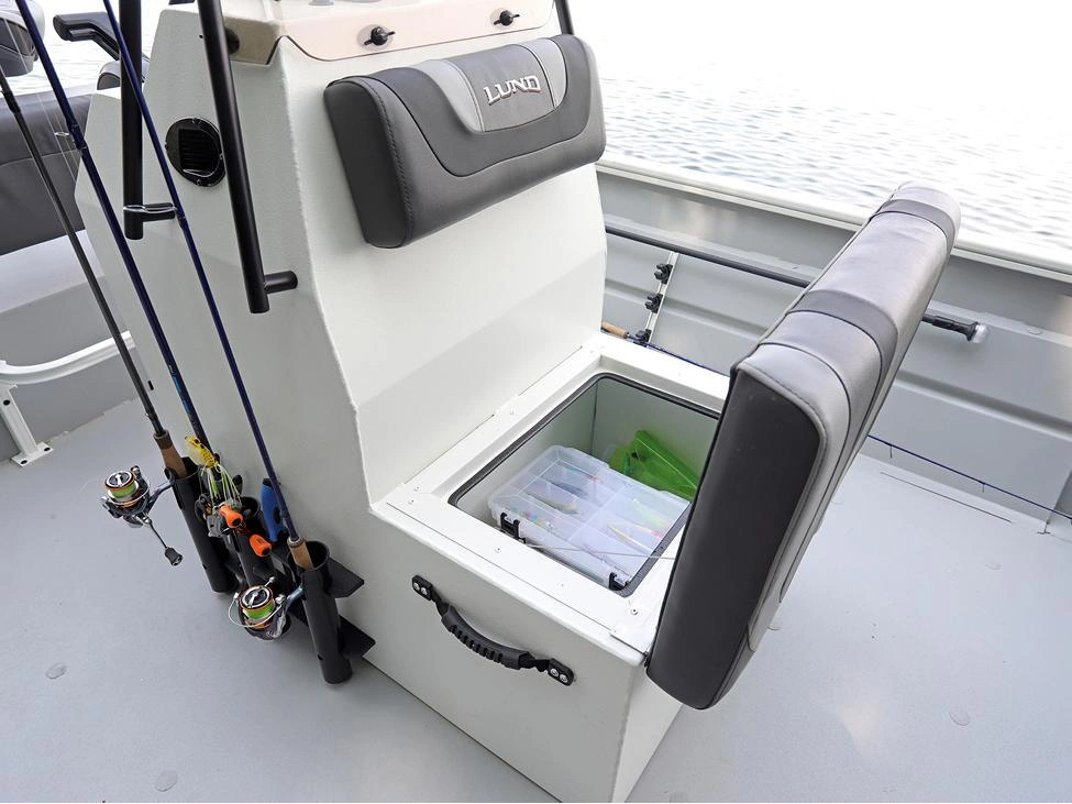 Lund 2070 Predator 2070 Predator SS 2025 alt