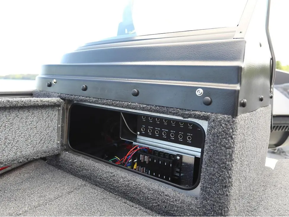 Lund 2175 Pro-V Sport 2025