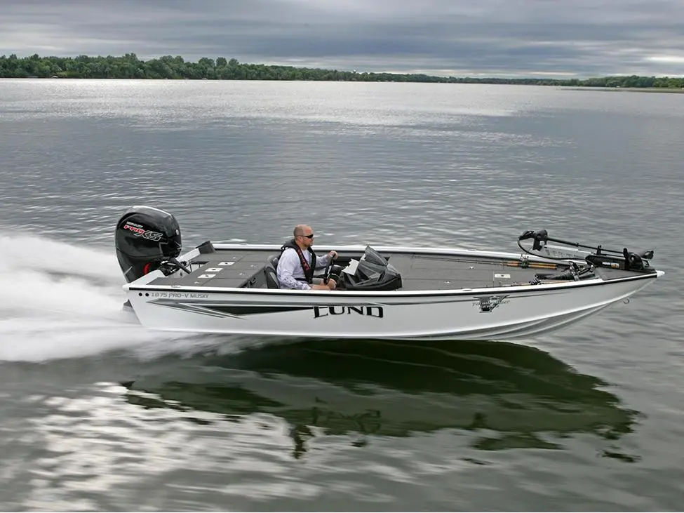 2025 Lund 1875 Pro-V Musky XS