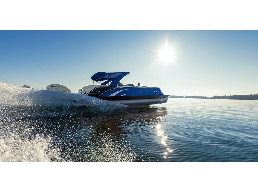 Bennington Marine QX Line 23 QX Fastback Quad Bench 2025 alt