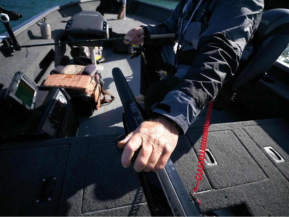 2025 Lund 1775 Pro Guide 1775 Pro Guide Tiller alt