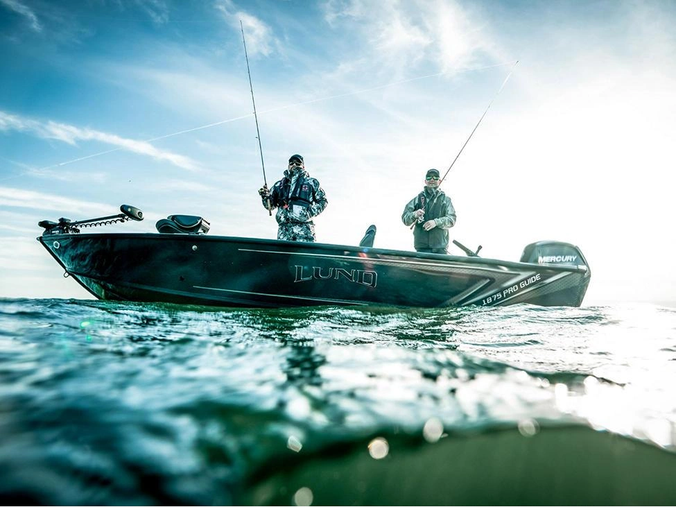 Lund 1875 Pro Guide 1875 Pro Guide Tiller 2025 alt