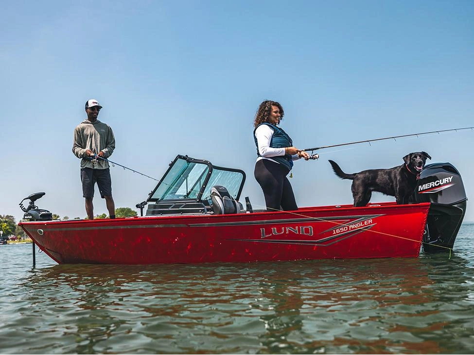 2025 Lund 1650 Angler 1650 Angler Tiller alt