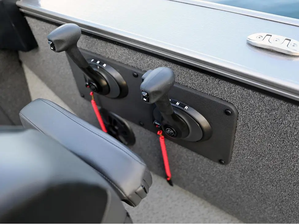 2025 Lund 2075 Fisherman Sport