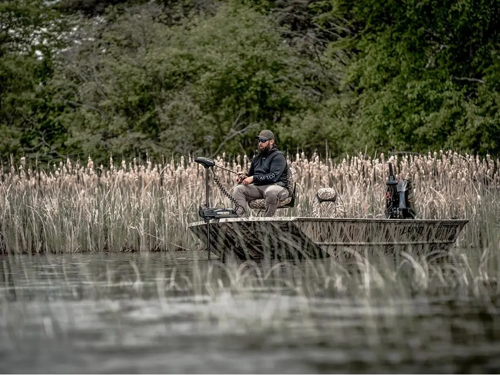 2025 Lund 1660 Predator Tiller