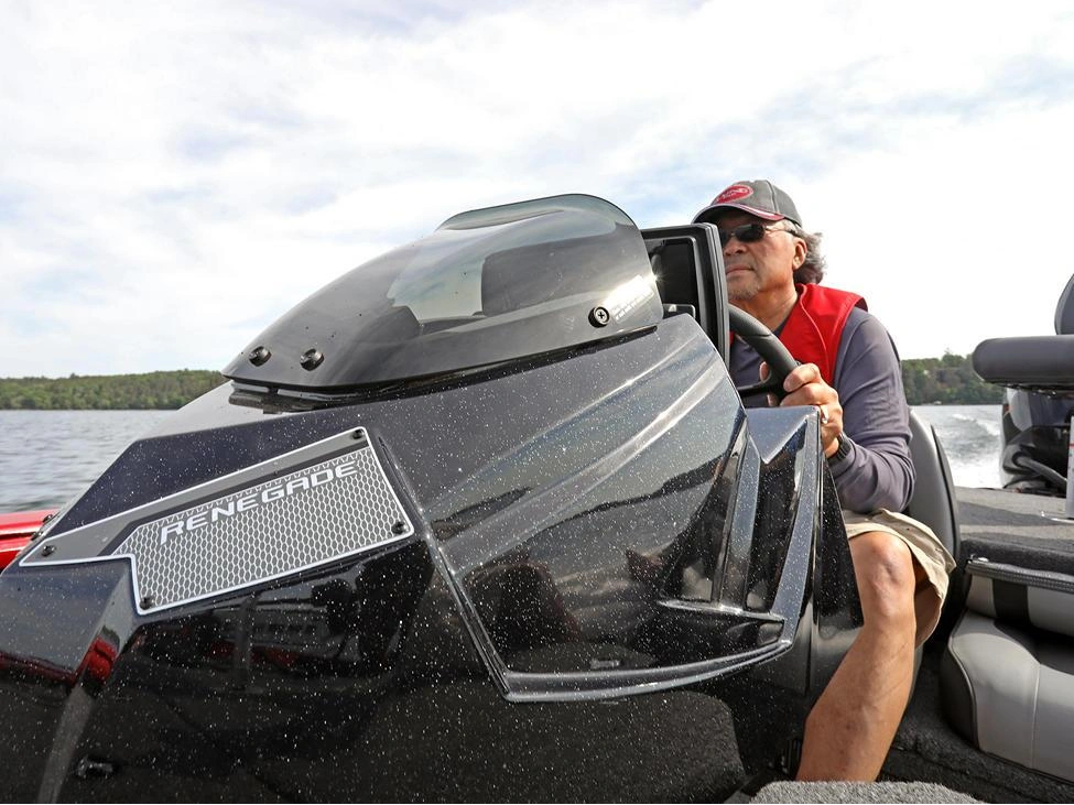 2025 Lund 1775 Renegade 1775 Renegade SS alt