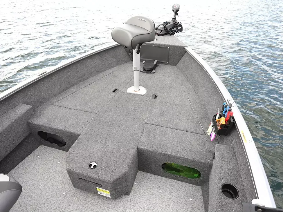 2025 Lund 1775 Pro Guide Tiller