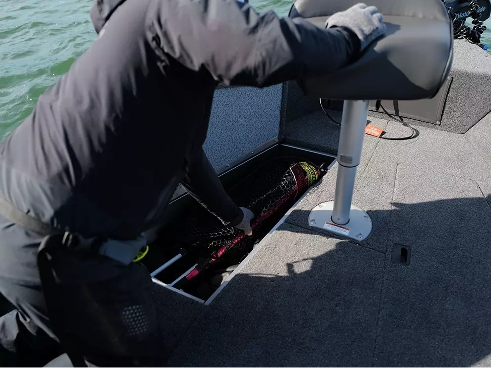 2025 Lund 1775 Pro Guide 1775 Pro Guide Tiller alt