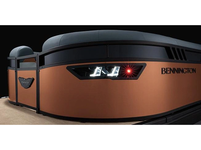 Bennington Marine LX Sport Line 23 LXS Fastback Quad Bench 2025 alt