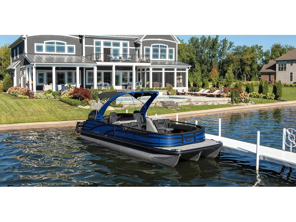 2025 Bennington Marine R Bowrider Line 22 RT Fastback Quad Bench alt