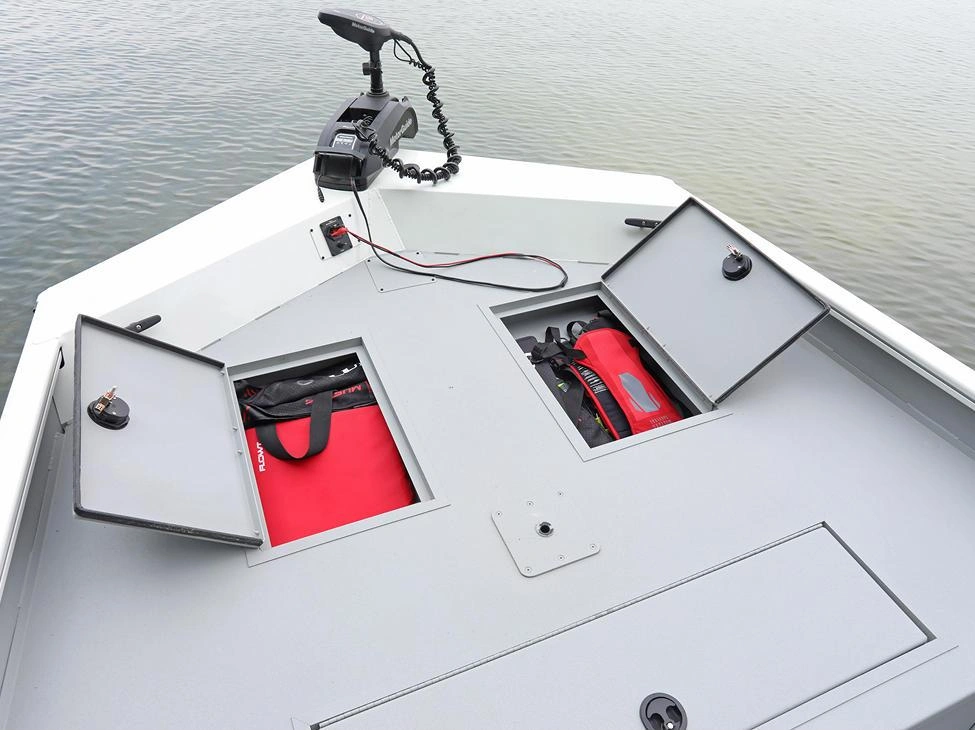 2025 Lund 1660 Predator 1660 Predator Tiller alt