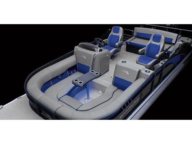 2025 Bennington Marine L Bowrider Line 23 LT Fastback Quad Bench alt