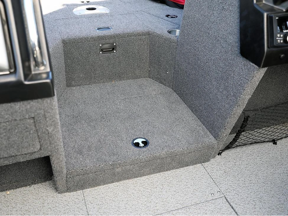 2025 Lund 2275 Baron 2275 Baron Sport alt