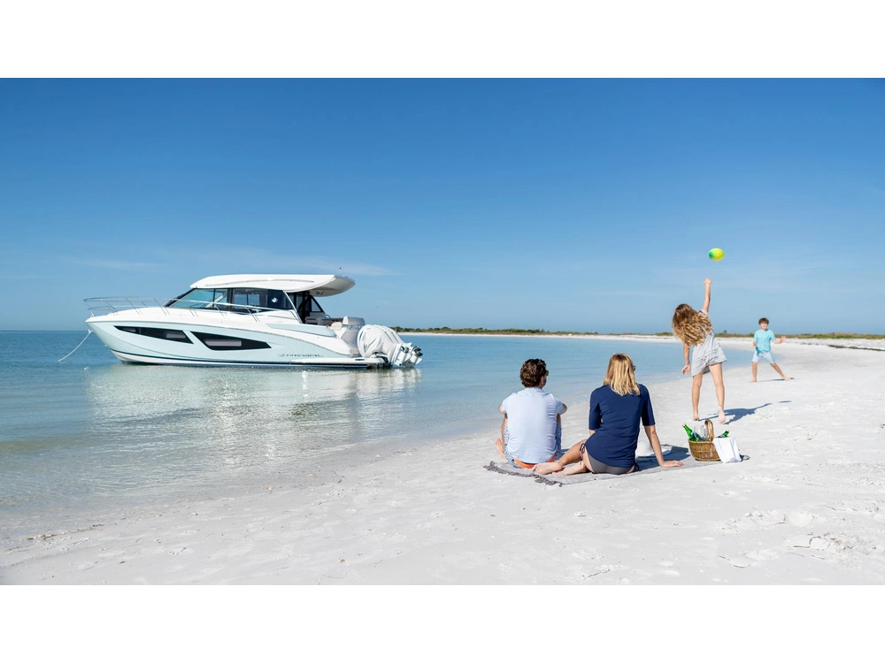 Regal 42 XO 42 XO 2025 alt