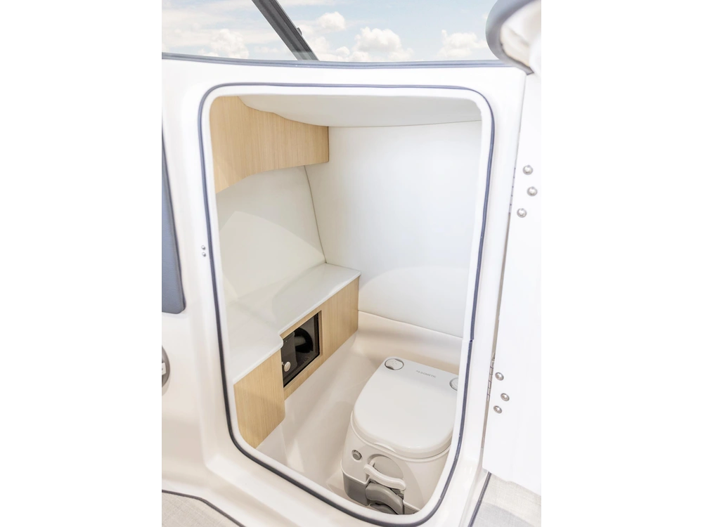 Regal LS6 LS6 2025 alt