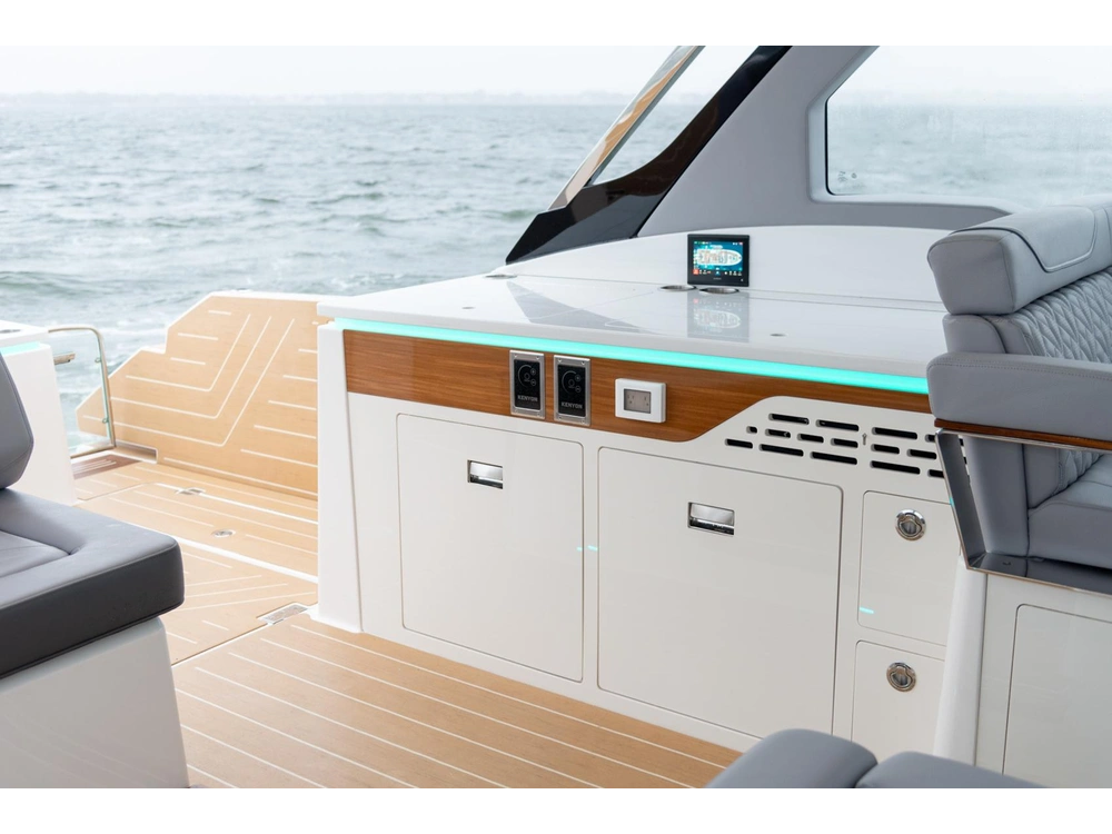 Regal LX43 LX43 2025 alt