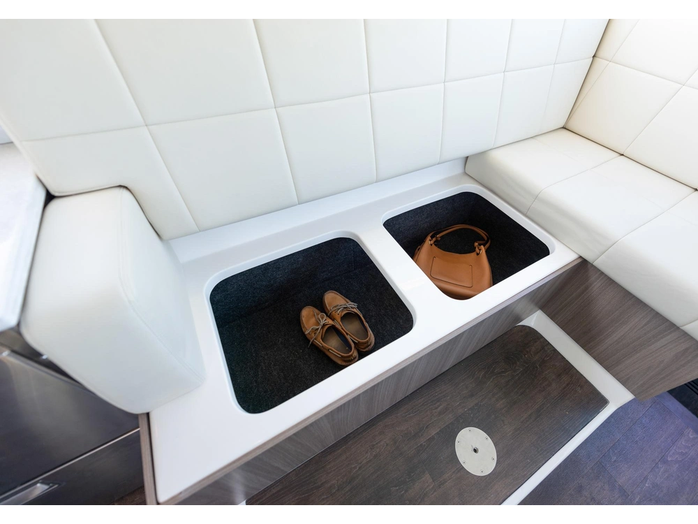 Regal 38 FLY 38 FLY 2025 alt