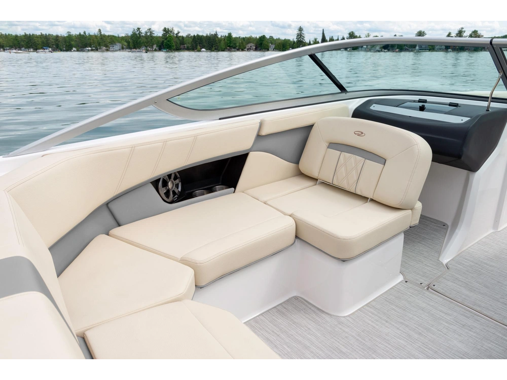 Regal 21 OBX 21 OBX 2025 alt