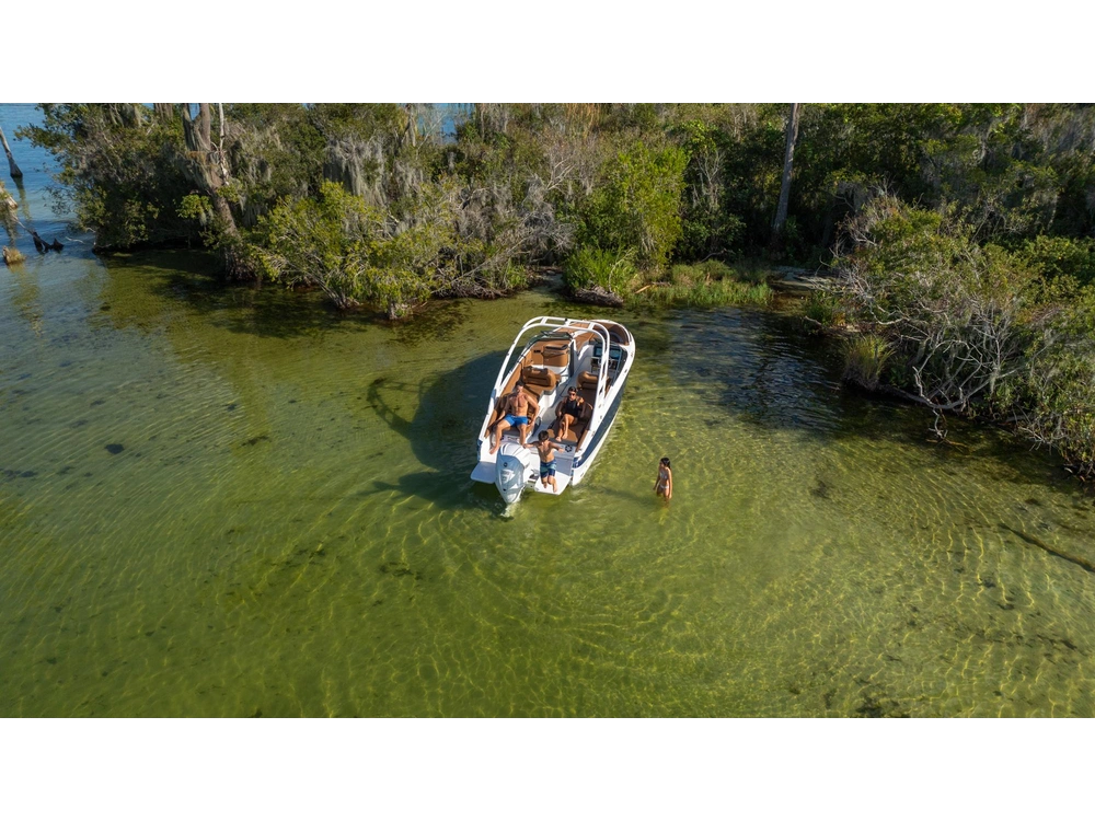 Regal LX4 LX4 2025 alt