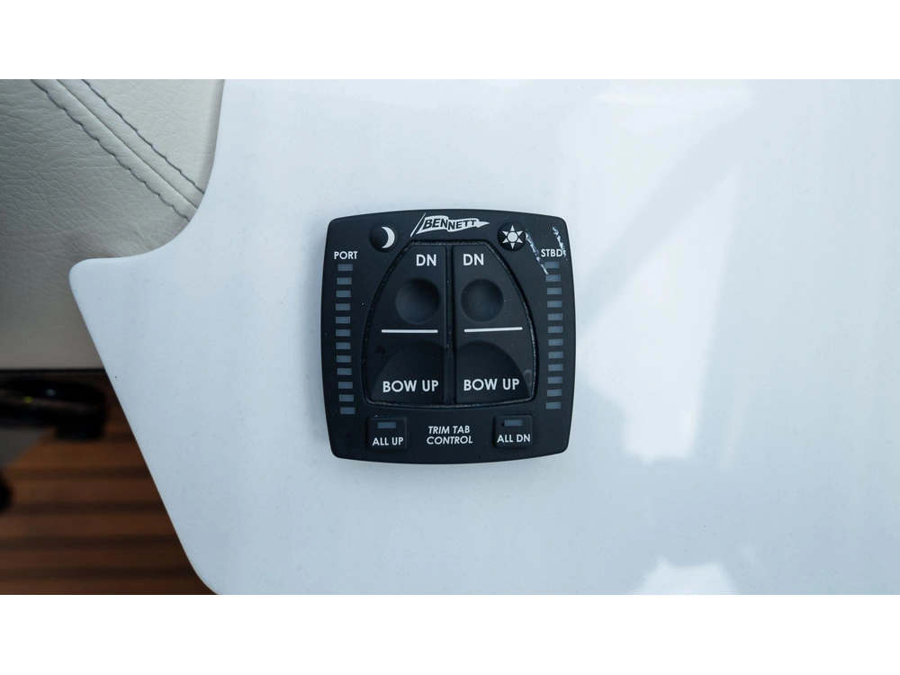 Regal LS36 LS36 2025 alt