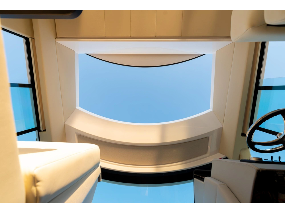 Regal 42 XO 42 XO 2025 alt