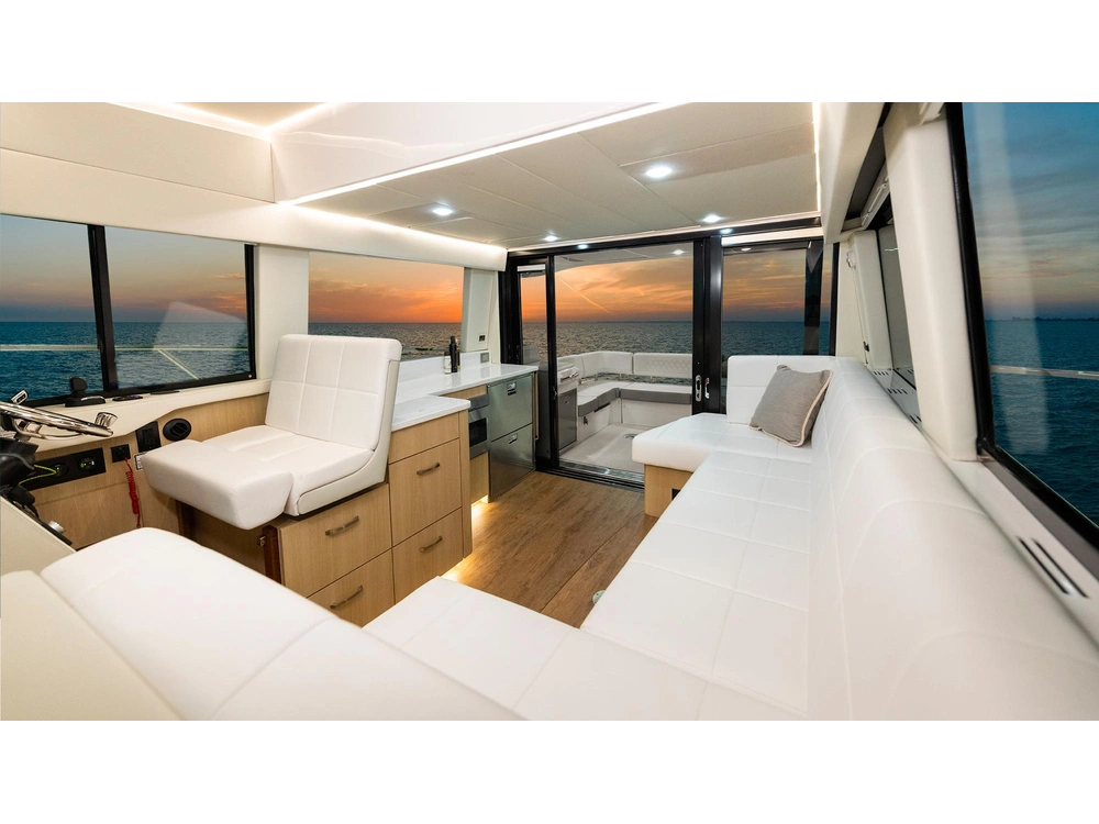 Regal 42 Grande Coupe 42 Grande Coupe 2025 alt