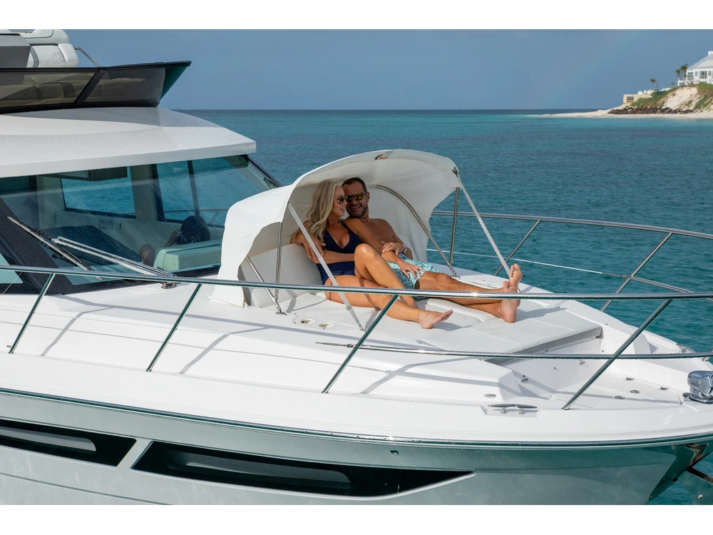 Regal 38 FXO 38 FXO 2025 alt