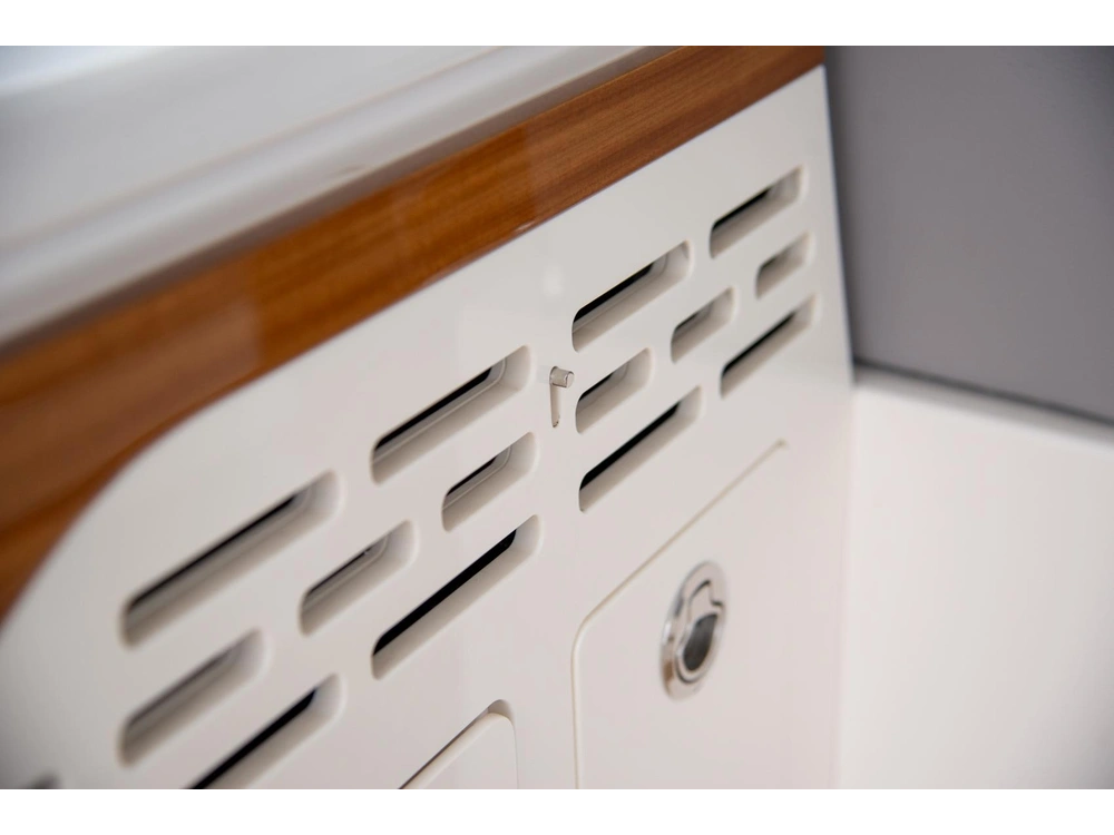 Regal LX43 LX43 2025 alt