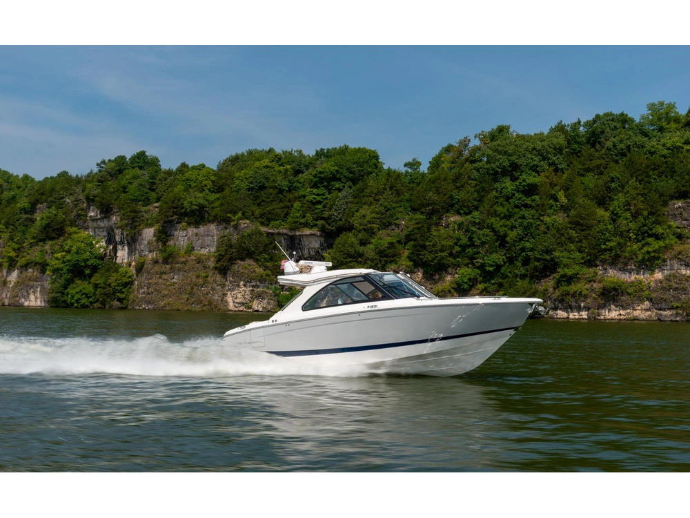 Regal LS36 LS36 2025 alt